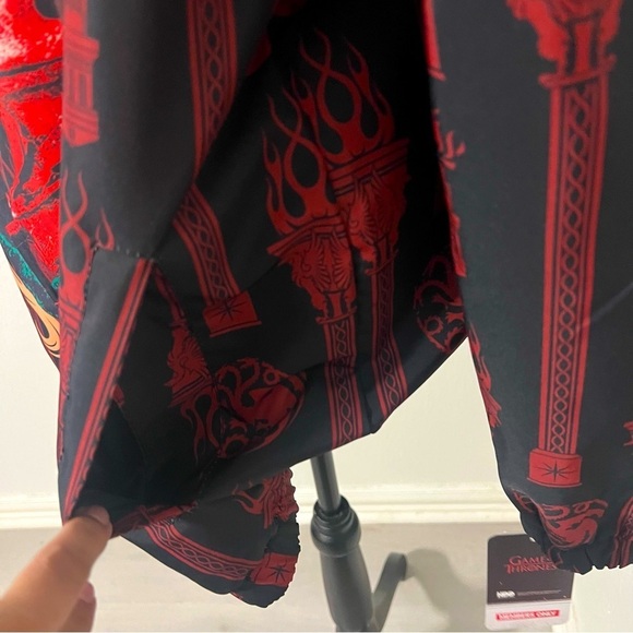 Members Only HBO Game of Thrones House of the Dragon Hooded Windbreaker Lrg NWT - Picture 4 of 15